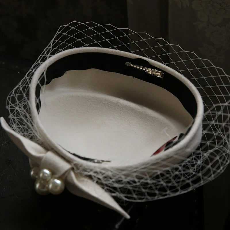 Winter Wool Bow Hat with Veil – Elegant French-Style Fascinator