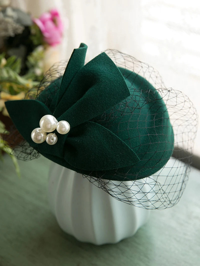 Winter Wool Bow Hat with Veil – Elegant French-Style Fascinator