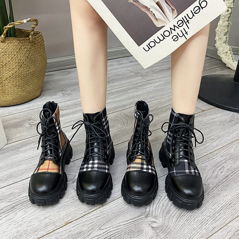 Motorcycle Boots Chunky Heels Casual Lacing Round Toe Platform Boots Shoes for Women