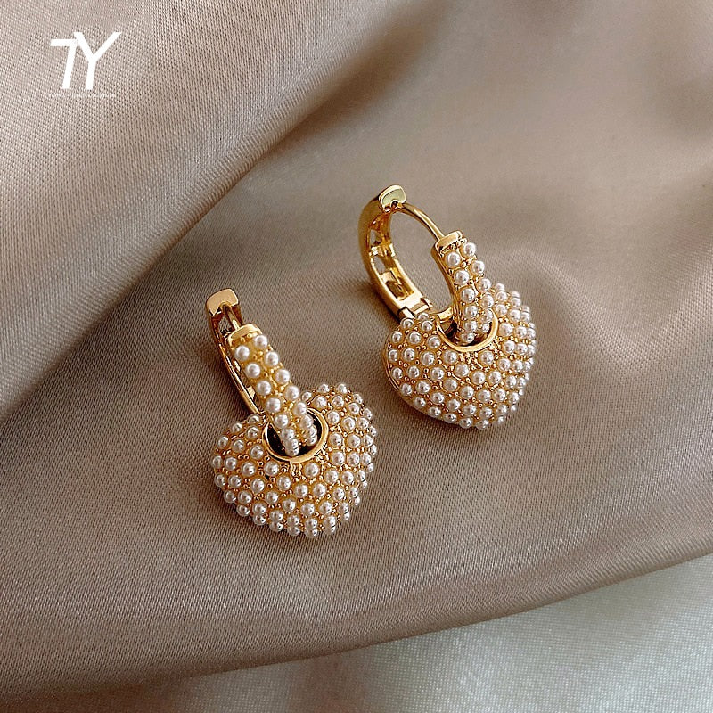 Celebrity Style Pearl Peach Heart Love Dangle Earrings