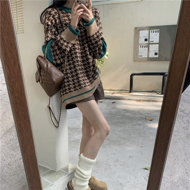 One Size Round Neck Pullover Top Knitted Sweater