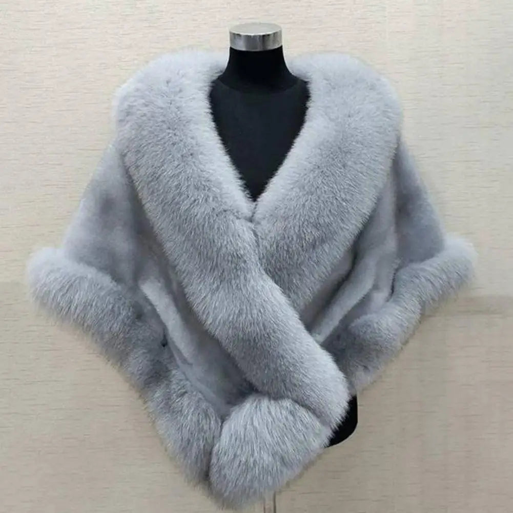 Luxury Fur Poncho Fluffy Shawl Wedding Banquet Dress Plush Cape Coat for Women