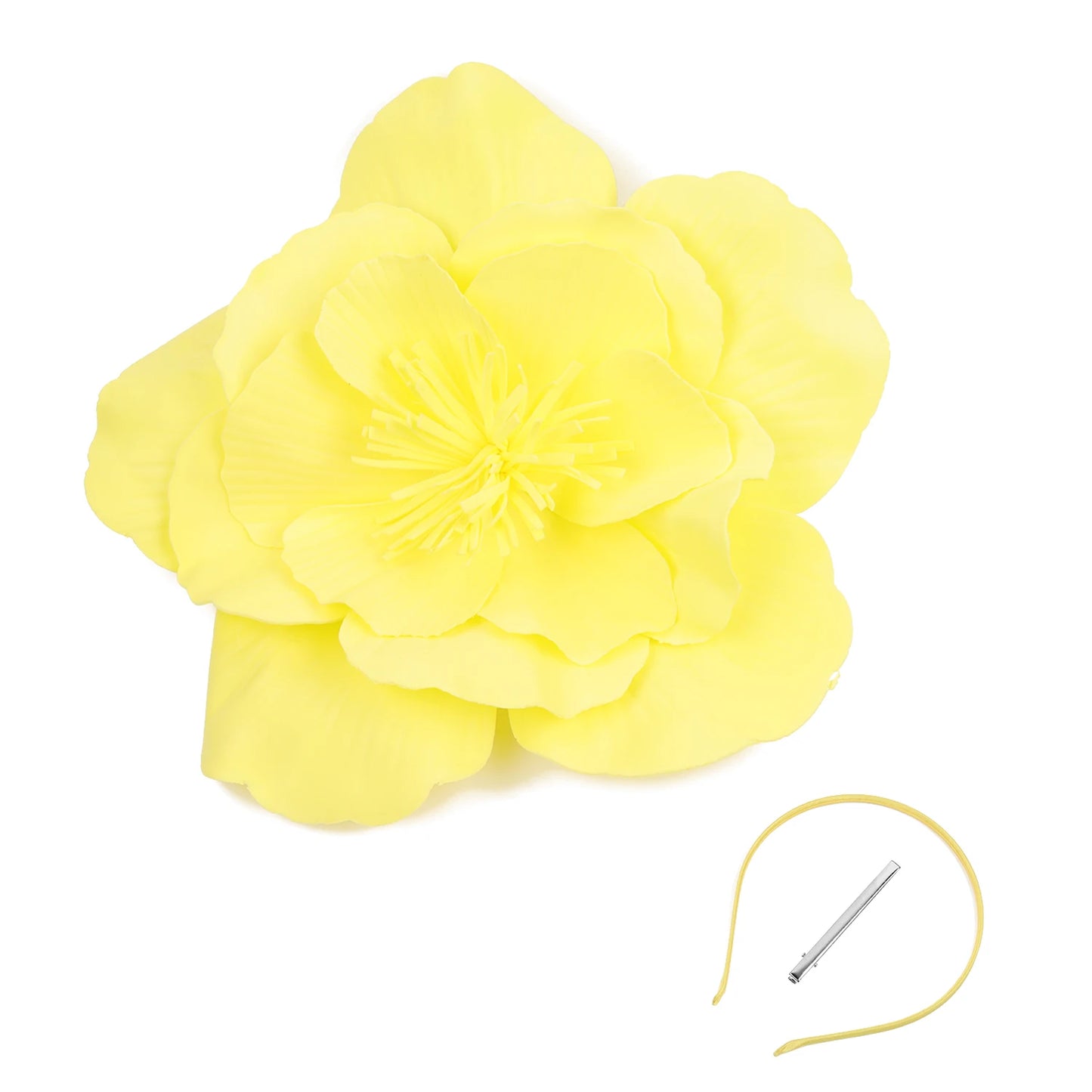 Elegant Foam and Feather Fascinator Hat – Timeless Headpiece
