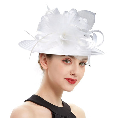 Deluxe White Fascinator – Satin Flower Top Hat with Chains