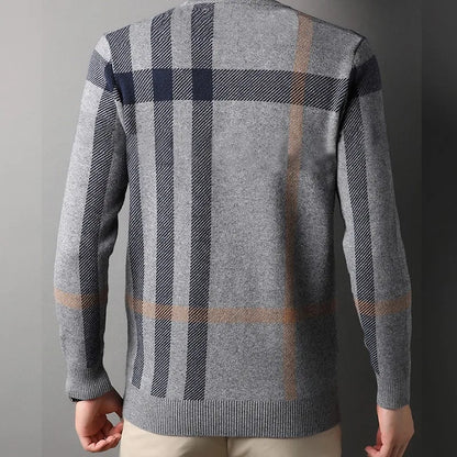Men's Classic Plaid Wool Knit Sweater - Long Sleeve Pullover
