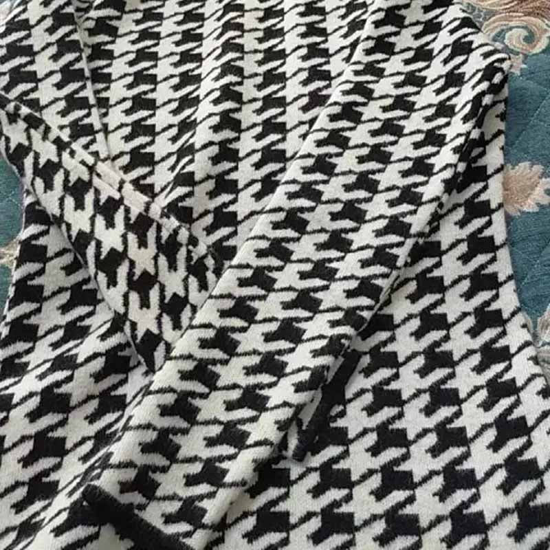 Houndstooth T-shirts Women Turtleneck Autumn Vintage Design Ladies Popular Soft Leisure Chic Top