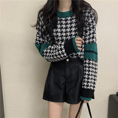 One Size Round Neck Pullover Top Knitted Sweater