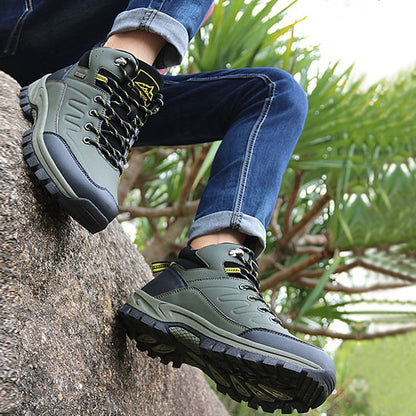 Hiking Boots Anti slip Sneakers for Men