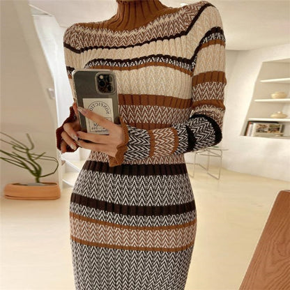 Gentle Wind Striped Waist Long Knitted Dress