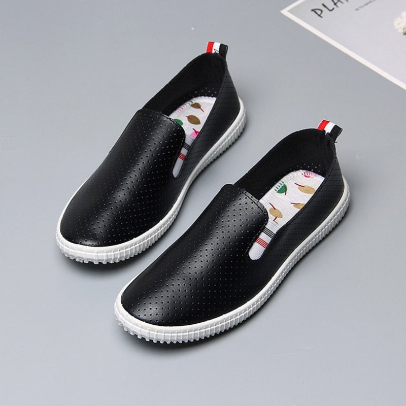 Women Flats Slip on Leather Loafers Ballet Pointed Toe Flats