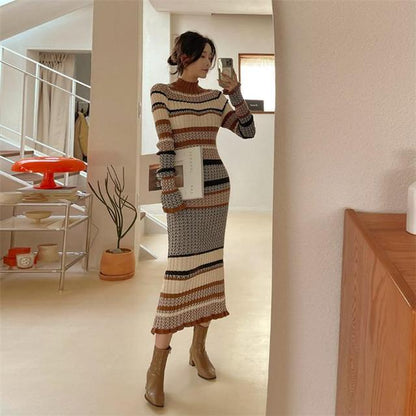 Gentle Wind Striped Waist Long Knitted Dress